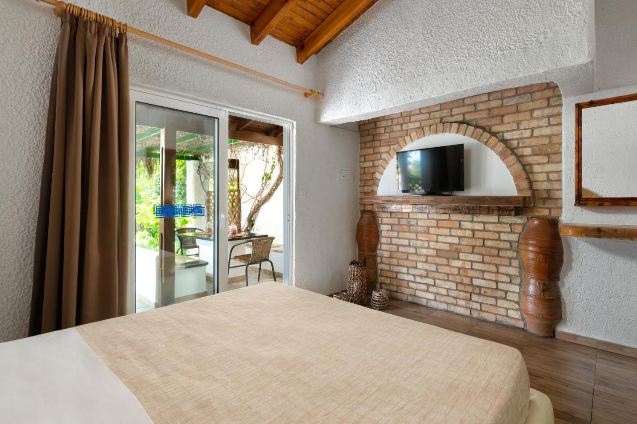 Elefteria Apts&suites Aparthotel 3*