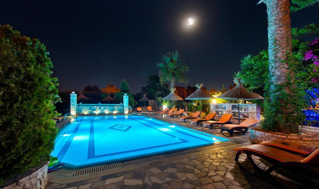 Elefteria Apts&suites