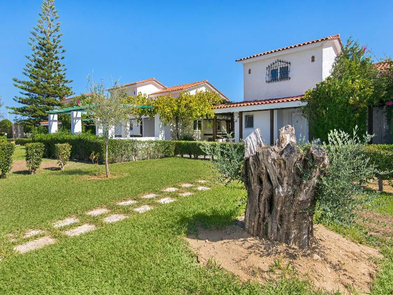 Aparthotel Elefteria Apts&suites