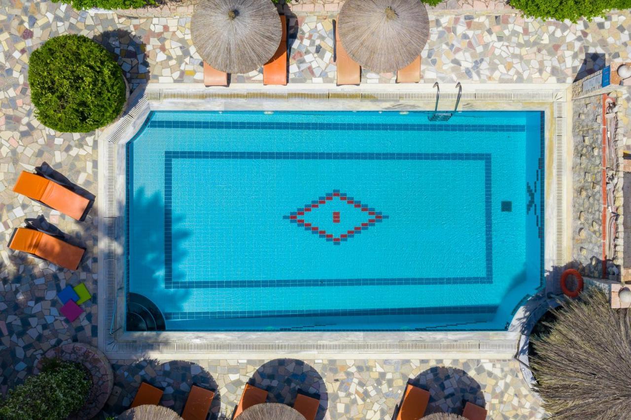 Hotel de apartamente Elefteria Apts &