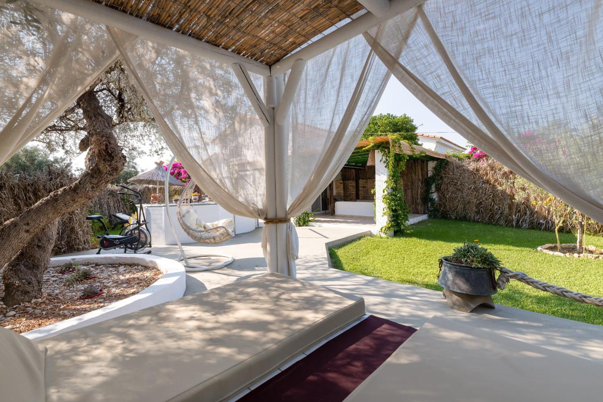Hotel de apartamente Elefteria Apts & 3*